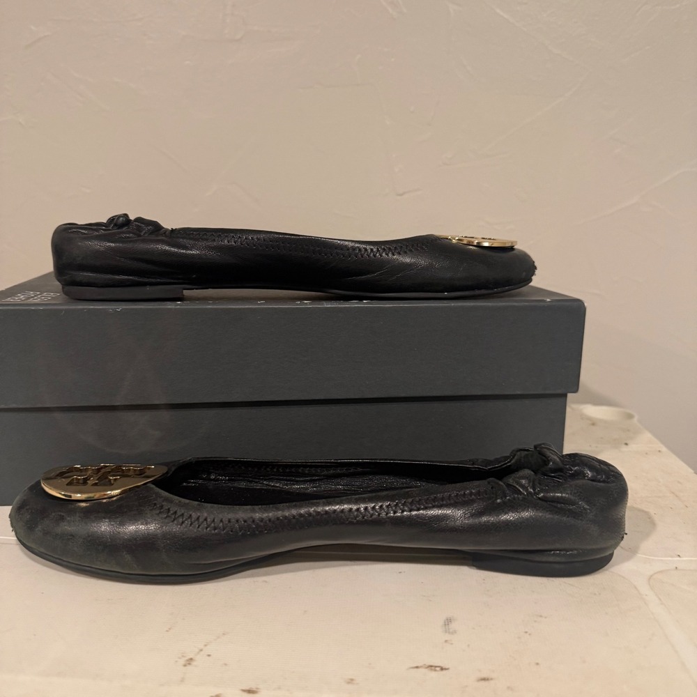 Tory Burch Reva Ballet‎ Flats Women Black Good Gold Logo Medallion Leather
